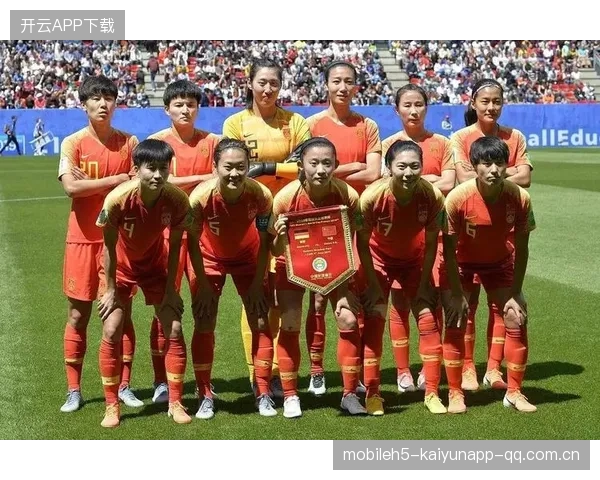虚拟世界杯同步激战正酣：数字时代的新赛场，如何让你成为“球王”？